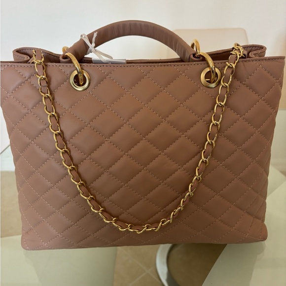 Quilted Tan Chain Tote Leather bag. - Picture 1 of 10